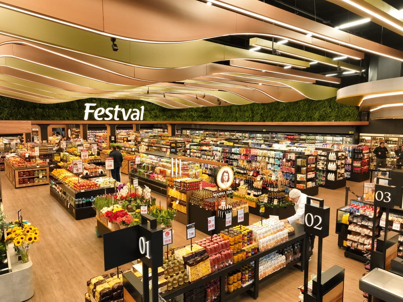 Festval reinaugura loja Anita Garibaldi com novo Espaço Gourmet e Cafeteria